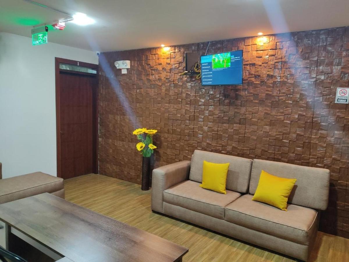 Hospedaje El Girasol Tababela Quito Buitenkant foto